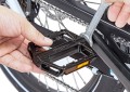 JOBOBIKE Step-Thru Electric Bikes-pedal.jpg